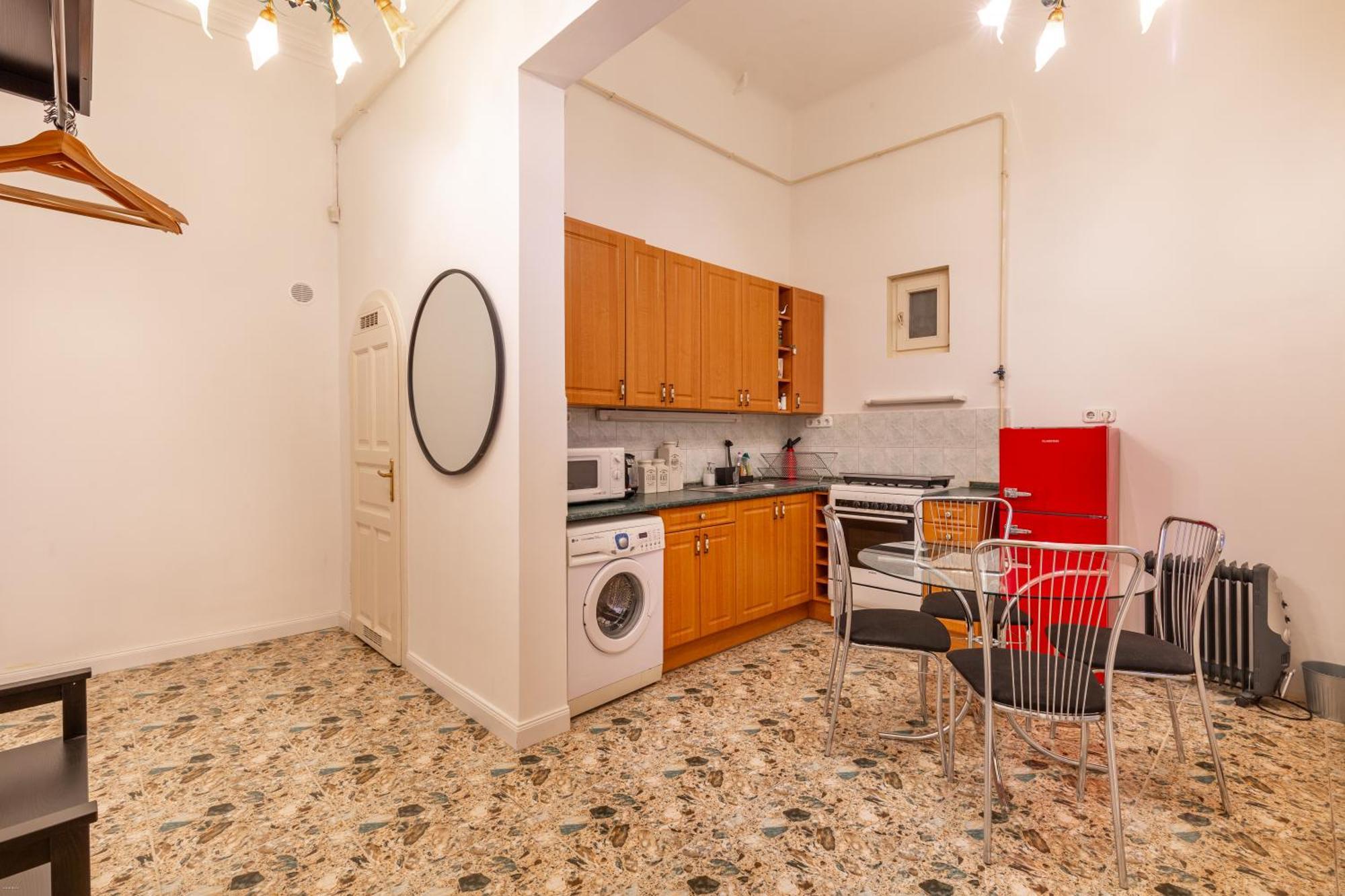 D8 Sphinx Apartman Budapeste Exterior foto